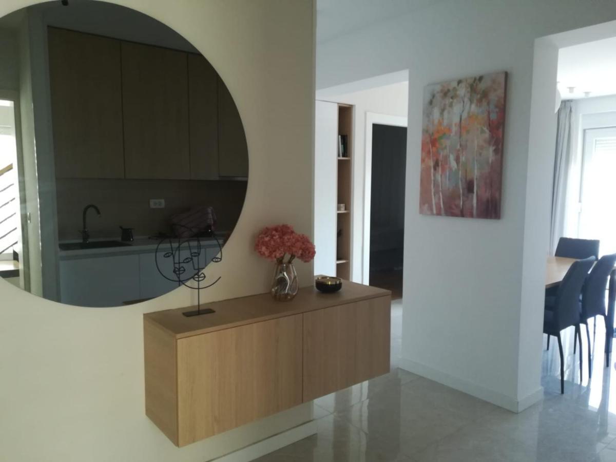 Aniva - 50 M From The Sea Appartement Trogir Buitenkant foto